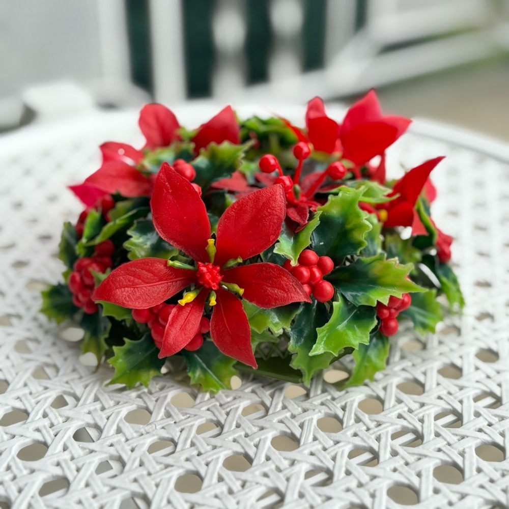 70's Christmas Poinsettia Table Decor - Christmas Kitsch Decoration - Xmas Decor - Picture 4 of 12